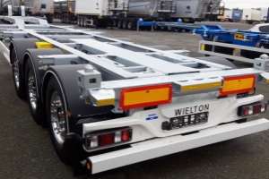 auflieger_-_container-chassis_45___40__2x20__-_wielton_120057.jpg