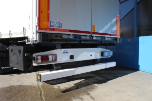 auflieger_-_sofort_verfuegbar___3-achs_curtain_master_-_wielton_128026.jpg