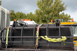baumaschine_-_cat_407_c__-_caterpillar_301009.jpg