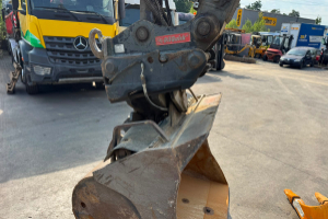 baumaschine_-_ecr235_oilquick_3x_schaufeln_-_volvo_297038.jpg