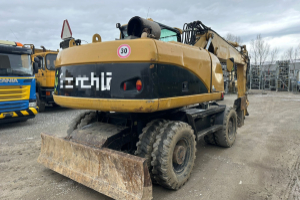 baumaschine_-_m315c_-_caterpillar_279428.jpg