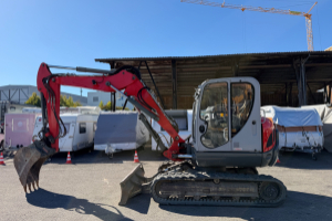baumaschine_-_neuson_8003_gummiraupen_-_wacker_305978.jpg
