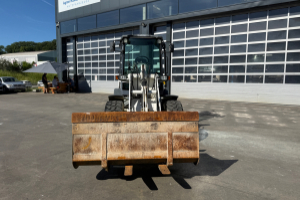 baumaschine_-_tl65_sws_schaufel_und_gabeln_-_terex_295312.jpg