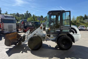 baumaschine_-_tl65_sws_schaufel_und_gabeln_-_terex_295318.jpg