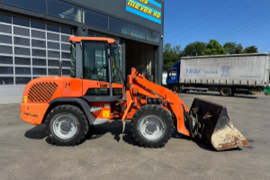 baumaschine_-_tl70_sws_gabel_und_schaufel_-_terex_290542.jpg