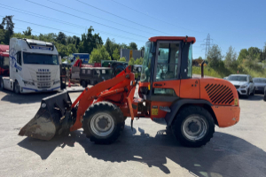 baumaschine_-_tl70_sws_gabel_und_schaufel_-_terex_290545.jpg