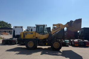 baumaschine_-_wa_320__-_komatsu_300681.jpg