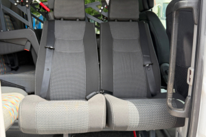 bus___car___reisebus_-_sprinter_316_cdi_schulbus_-_mercedes_298698.jpg
