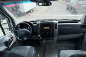 bus___car___reisebus_-_sprinter_316_cdi_schulbus_-_mercedes_298701.jpg