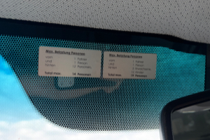 bus___car___reisebus_-_sprinter_316_cdi_schulbus_-_mercedes_298704.jpg