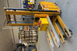 c12i-fftl-mit-initialhub-warehouse-stacker-others_291158.jpg