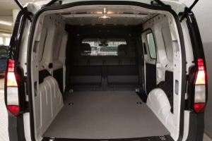 caddy-kaw-20-tdi-102-bluemt-entry-panel-van-vw_292359.jpg