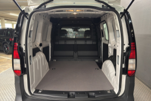 caddy-kaw-20-tdi-122-bluemt-4motion-panel-van-vw_292518.jpg