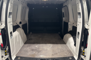 caddy-kaw-20-tdi-75-bluemt-entry-panel-van-vw_292694.jpg