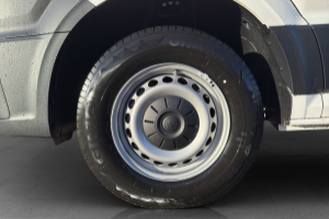 crafter-35-kab-ch-3640-20-tdi-140-cab-chassis-vw_292481.jpg