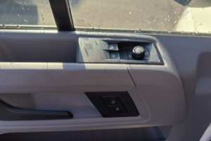crafter-35-kab-ch-3640-20-tdi-140-cab-chassis-vw_292488.jpg