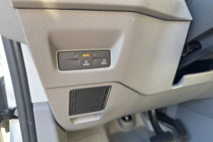 crafter-35-kab-ch-3640-20-tdi-140-cab-chassis-vw_292489.jpg