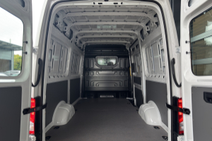 crafter-35-kaw-3640-20-bi-tdi-177-4motion-panel-van-vw_292375.jpg