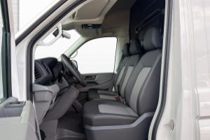 crafter-35-kaw-3640-20-tdi-140-entry-panel-van-vw_302048.jpg