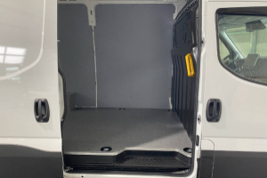 daily-35s16a8v-kastenwagen-3520l-h19-panel-van-others_273916.jpg