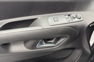 doblo-kaw-l1-15-bluehdi-130-panel-van-fiat_292665.jpg