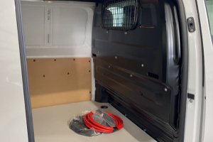 e-expert-kaw-standard-50-kwh-premium-panel-van-peugeot_176130.jpg