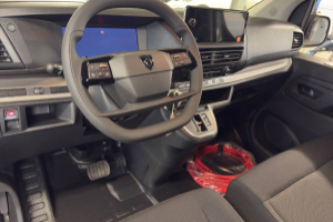 e-expert-kaw-standard-75-kwh-panel-van-peugeot_302567.jpg