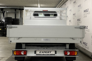 e-expert-plattformkabine-standard-50-pro-bruecke-cab-chassis-peugeot_141689.jpg