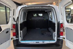 e-partner-kaw-800-standard-50-kwh-panel-van-peugeot_220190.jpg