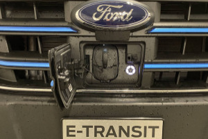 e-transit-van-350-l2h2-67kwh-184-ps-trend-panel-van-ford_140090.jpg