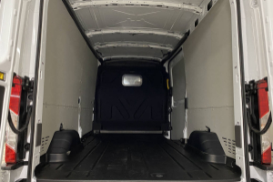 e-transit-van-390-l3h2-67kwh-184-ps-trend-panel-van-ford_142660.jpg