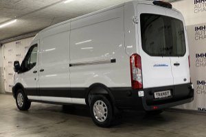 e-transit-van-390-l3h2-67kwh-184-ps-trend-panel-van-ford_175338.jpg