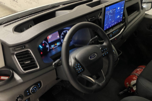 e-transit-van-390-l3h2-67kwh-184-ps-trend-panel-van-ford_175344.jpg