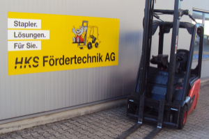 e15-02-counterbalance-forklift-truck-linde_199818.jpg