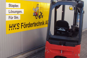 e15-02-counterbalance-forklift-truck-linde_199819.jpg