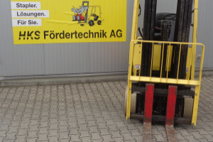 e30xn-mwb-counterbalance-forklift-truck-hyster_163396.jpg