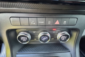 ecitan-kasten-l-worker-45-kwh-panel-van-mercedes_294404.jpg