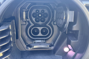 ecitan-kasten-l-worker-45-kwh-panel-van-mercedes_294408.jpg