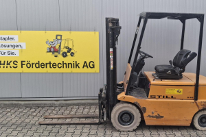 Gabelstapler / Arbeitsbühnen - STILL - EFG 2.5 / R60-25