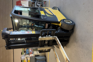 erp18vf-counterbalance-forklift-truck-yale_291120.jpg