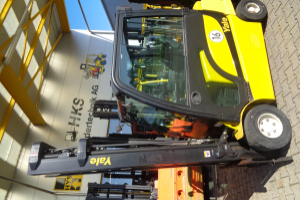 erp30vl-counterbalance-forklift-truck-yale_203760.jpg