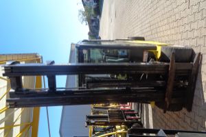 erp30vl-counterbalance-forklift-truck-yale_203761.jpg