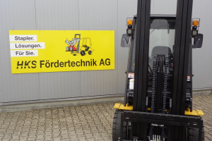 erp35ux-counterbalance-forklift-truck-yale_165861.jpg