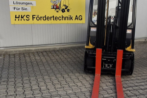 erp35vl-counterbalance-forklift-truck-yale_289822.jpg