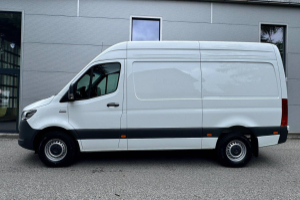 esprinter-320-kasten-pro-worker-3665-s-81-kwh-panel-van-mercedes_296262.jpg