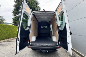 esprinter-320-kasten-pro-worker-3665-s-81-kwh-panel-van-mercedes_296264.jpg