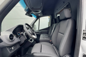 esprinter-320-kasten-pro-worker-3665-s-81-kwh-panel-van-mercedes_296272.jpg