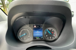 esprinter-320-kasten-pro-worker-3665-s-81-kwh-panel-van-mercedes_296275.jpg