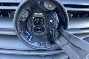 esprinter-420-pro-aufbau-mit-hebebuehne-4325-l-81-kwh-bridge-mercedes_309048.jpg
