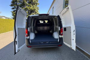 evito-129-kasten-worker-lang-90-kwh-panel-van-mercedes_287121.jpg